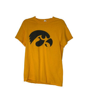 Vintage Iowa Hawkeyes T-Shirt Sz Small Yellow Logo Gildan Tag